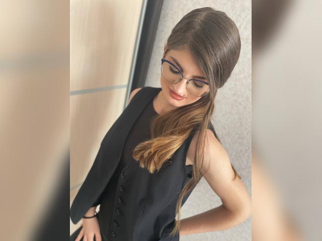 Visit NikaXZimax profile