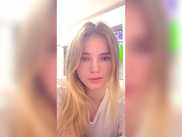 Visit SweetRinaKiss profile