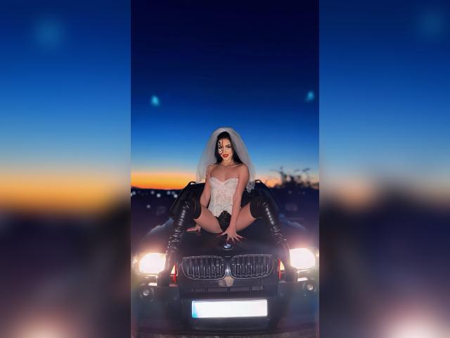 Visit LeaNoire profile