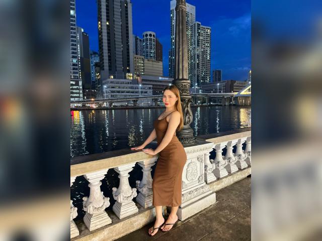 Visit OliviaSummer profile