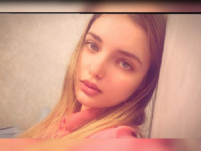 Visit SweetRinaKiss profile