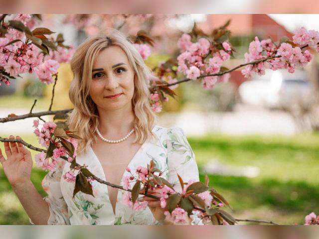 Visit CrystalShine profile