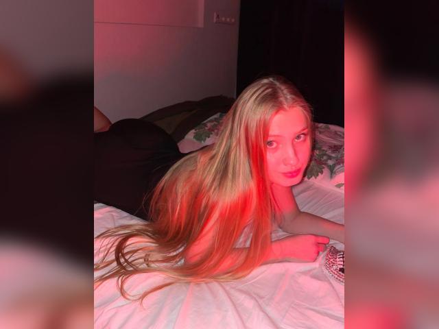 Visit Scarlett profile