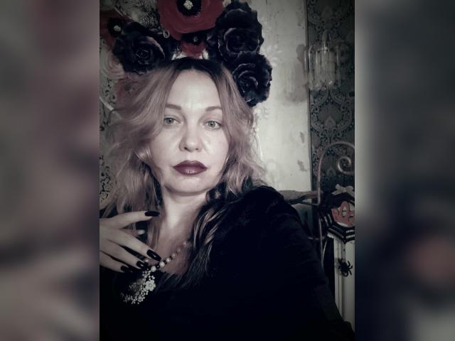 Visit PerlaAmber profile