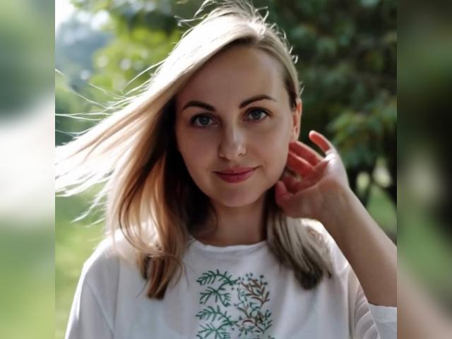 Visit WomanVi profile