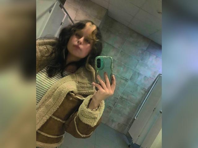 Visit AuraElle profile