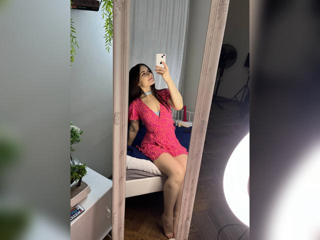 Visit KellyWoods profile