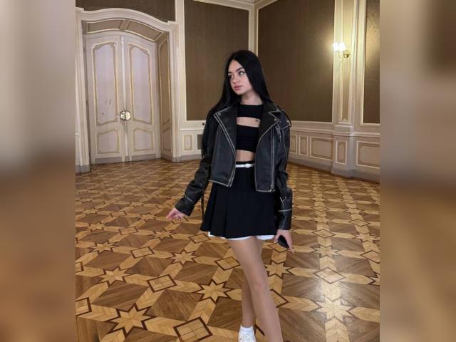 Visit DinaSkyy profile