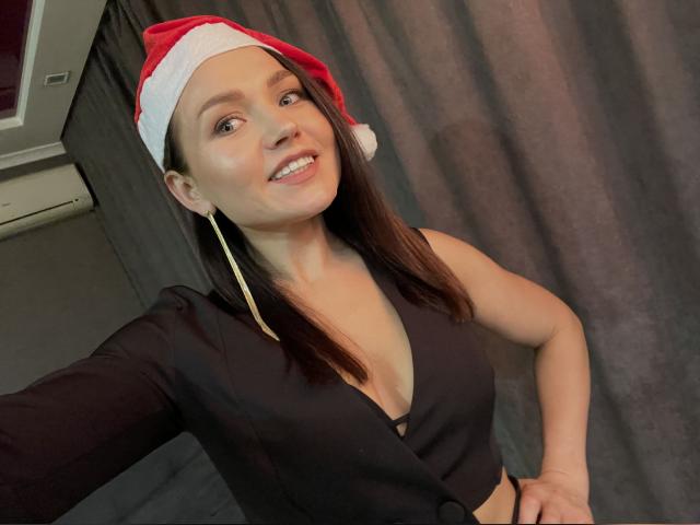 Visit QueenNati profile