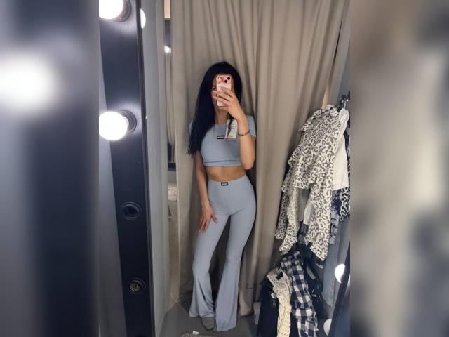 Visit AngelinaDivine profile