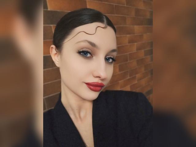 Visit MadEmpress profile