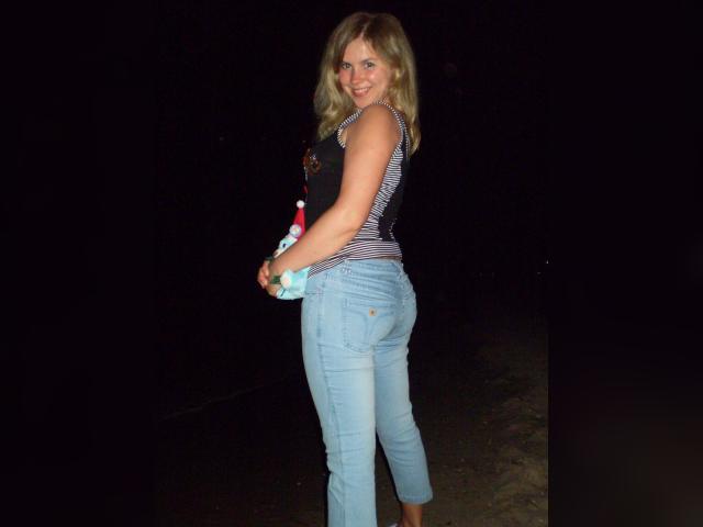 Visit SunnyBlondie profile