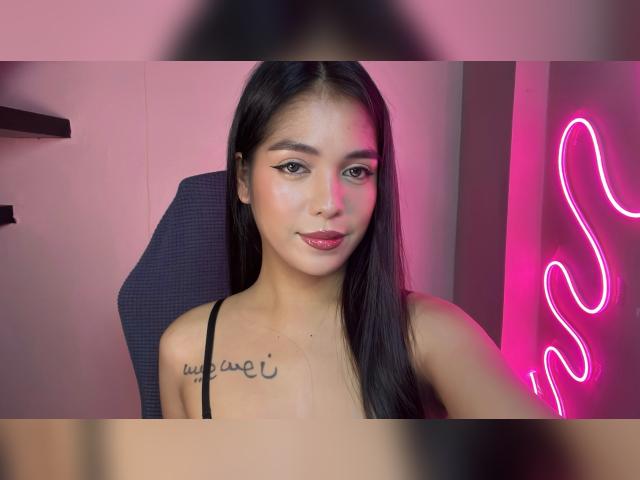 Visit SweetErika profile