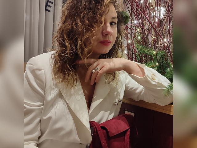 Visit CaramelKA81 profile