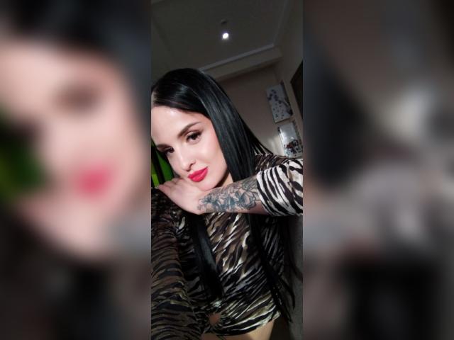 Visit EvelynaRay profile