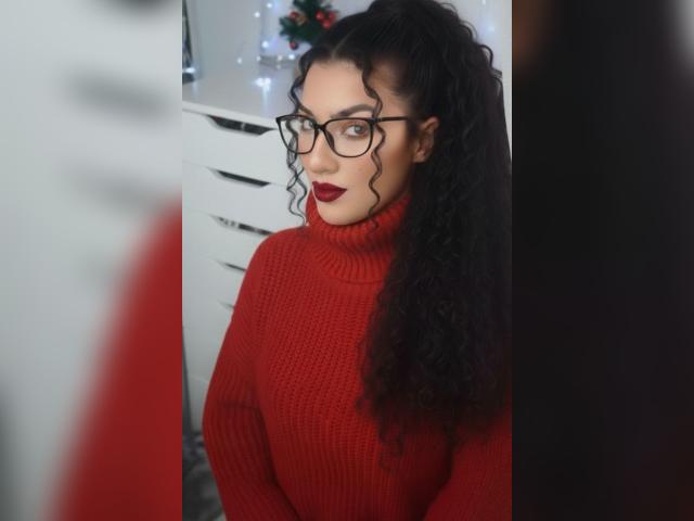 Visit NoirEmpress333 profile