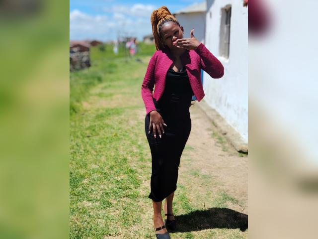 Visit EbonyCutey profile