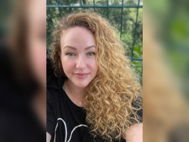 Visit Mariselle profile