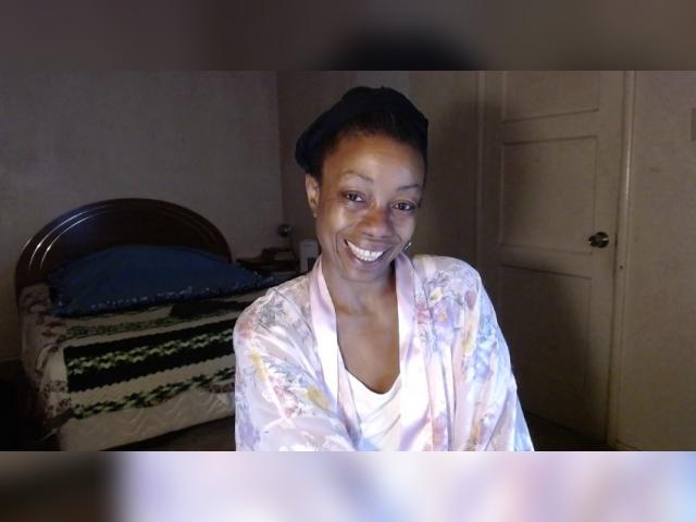 Visit Iloveallcock profile