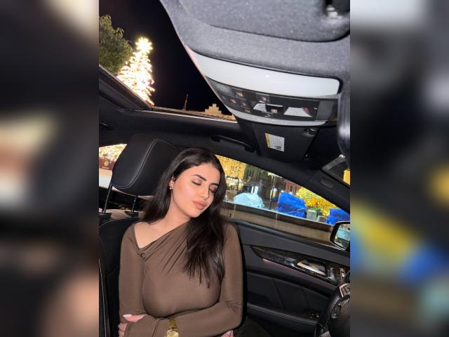 Visit TinaVolt profile