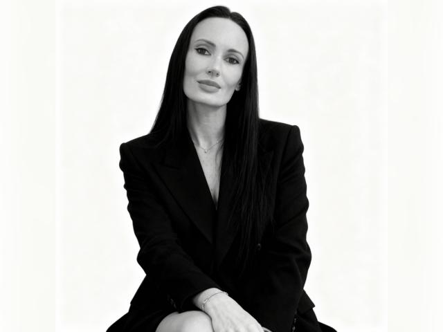 Visit Lillithme profile