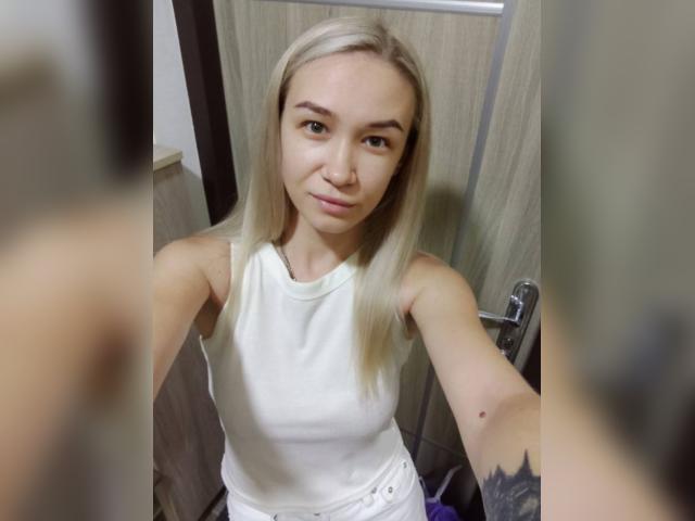 Visit VeryCuteGirl profile