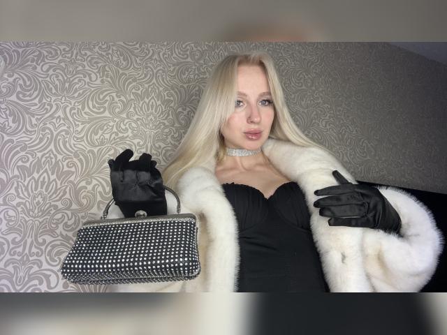 Visit SirenJuliette profile