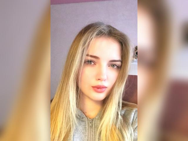 Visit SweetRinaKiss profile