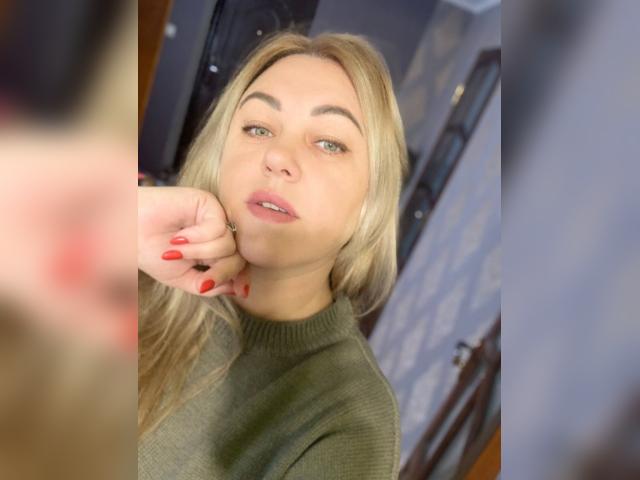 Visit PearlTemptation profile
