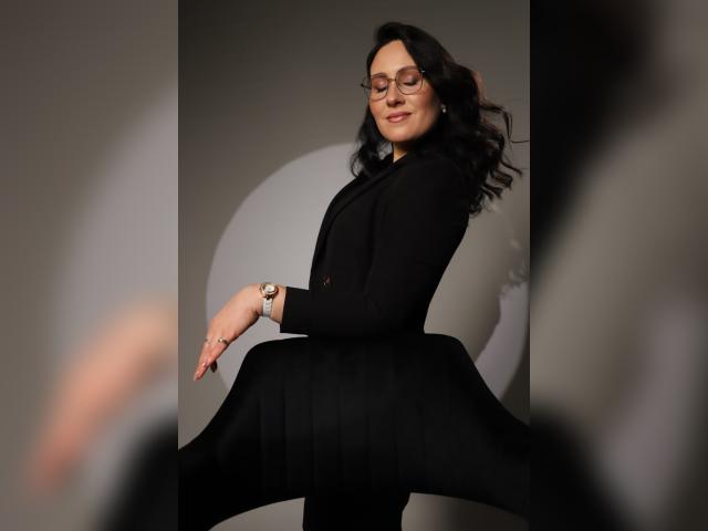 Visit OliviaWarm profile