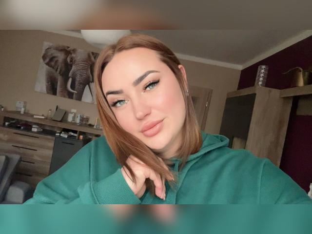 Visit Rosmira profile