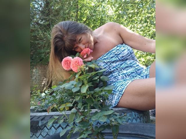 Visit Velinae profile