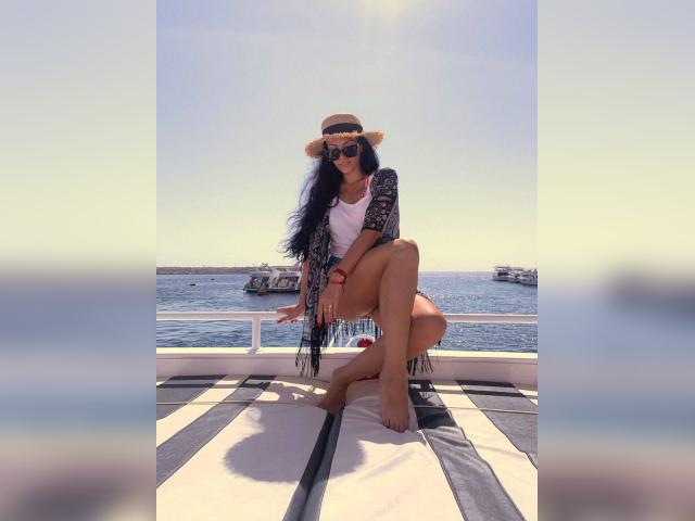 Visit AmisLove profile