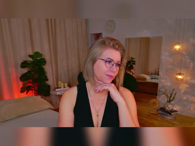 Visit AnnieLight profile