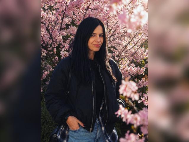 Visit Irlisse profile