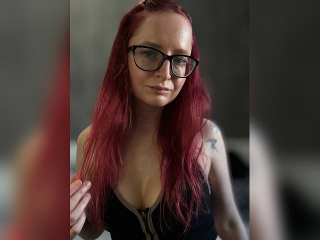 Visit CoyEmma profile