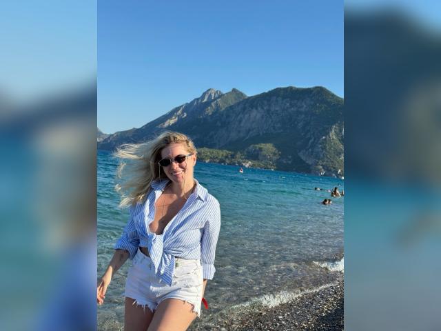 Visit SweetLisaCandy profile