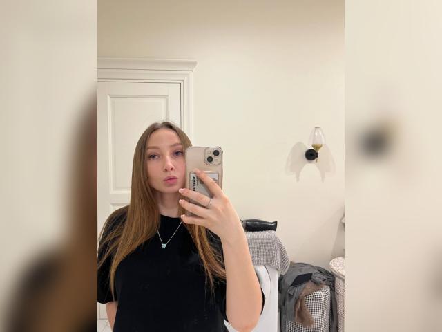 Visit MilanaBabe profile
