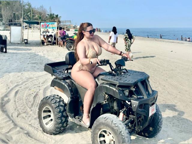 Visit Sweetpeach profile