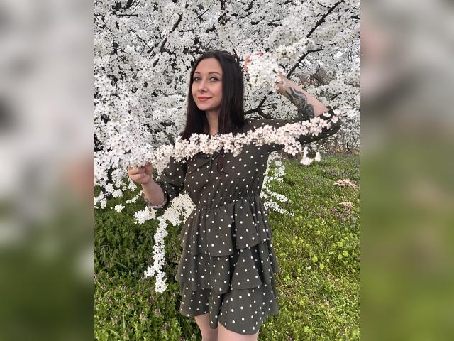 Visit Clarisse profile