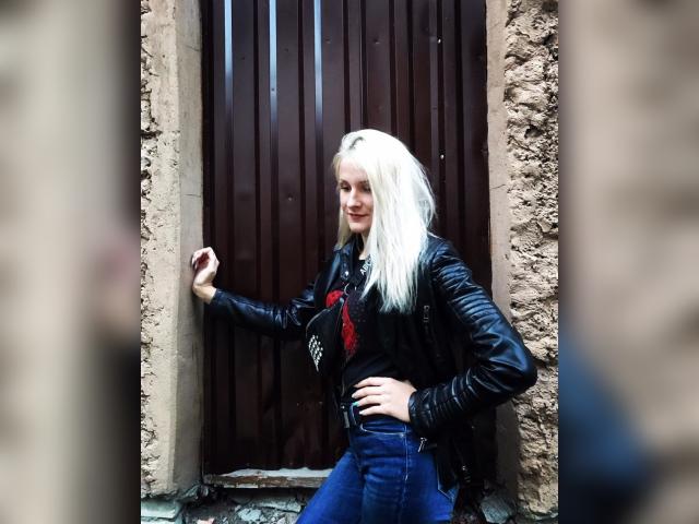 Visit Angelikka profile