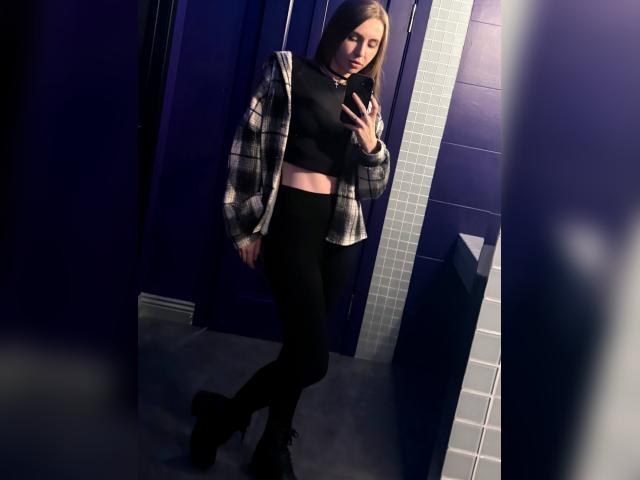 Visit PinkyShadow profile