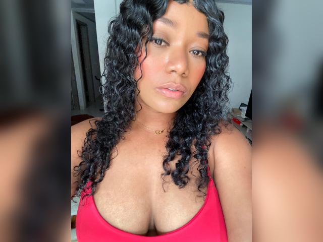 Visit Avajones3 profile