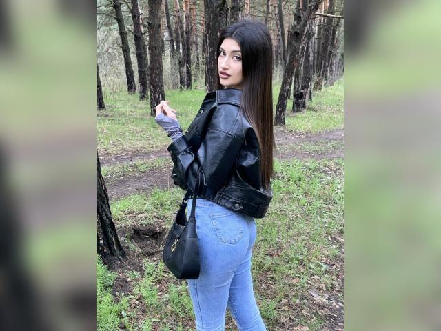 Visit Diva8989 profile