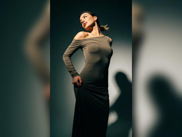 Visit GloriaSS profile