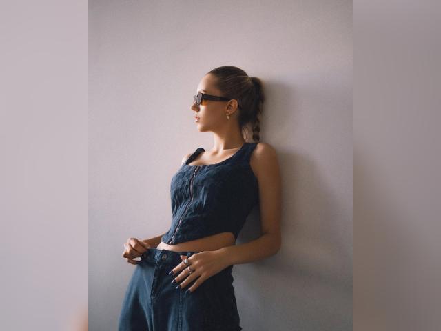 Visit MissVanessa profile