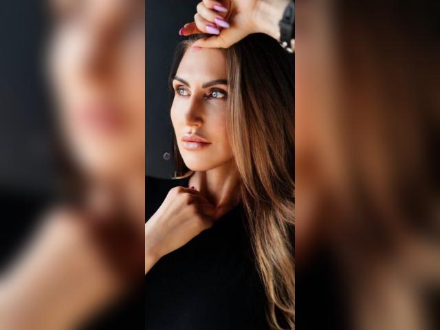 Visit ElizaMaren profile