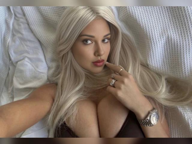 Visit Monica profile