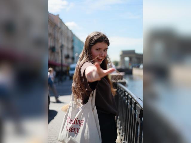 Visit NikiKiwi profile