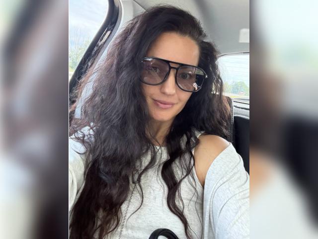 Visit Jassmine profile